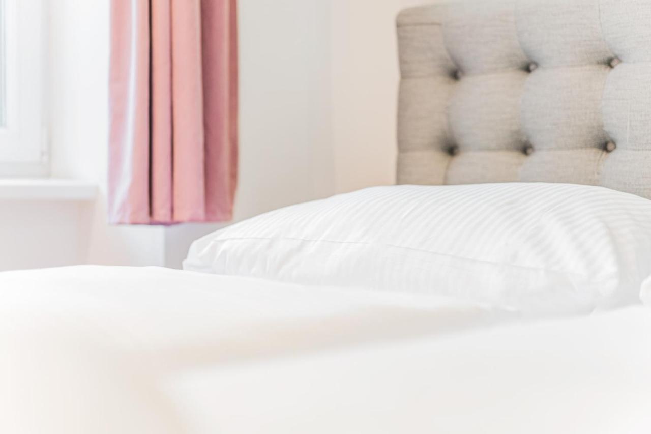Zeus Design Apartments Schoenbrunn Wina Bagian luar foto