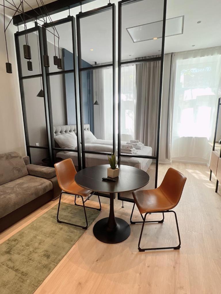 Zeus Design Apartments Schoenbrunn Wina Bagian luar foto